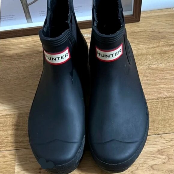 Hunter Chelsea Rain Boot -Size 6 - Picture 2 of 2